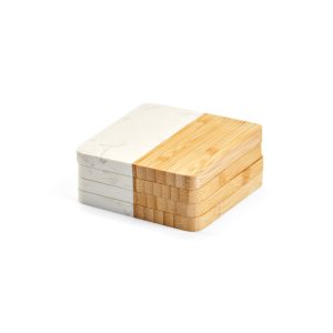MARBOO CUP. Conjunto de 4 porta copos em mármore e bambu em formato quadrado