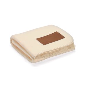 COZY. Manta em tecido polar, 100% poliéster reciclado (100% rPET) (140 g/m²)